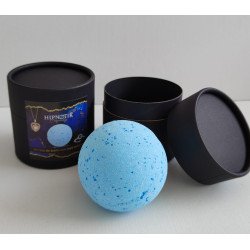 Bomba de Baño Natural con Joya Sorpresa – Aroma Cedro y Sándalo – Hidratante con Vitamina E y Efecto Efervescente